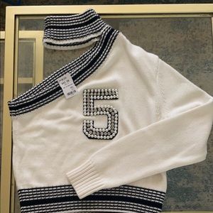 Crop one shoulder sweater size S